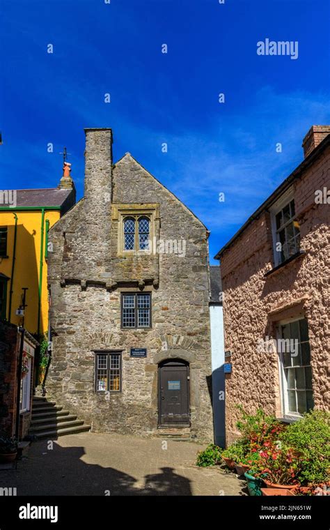 tudor merchants house wales.